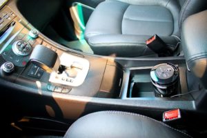 Ионизатор воздуха в автомобиле