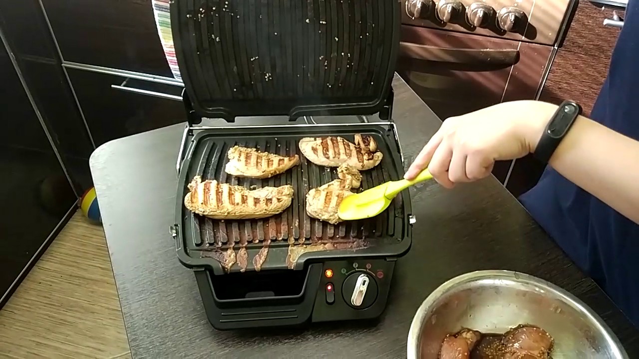 Как готовить на электрогриле рецепты с фото. Grill Tefal gc450b32. Гриль Tefal tg523033. Блюда на гриле Тефаль. Электрогриль Тефаль блюда.