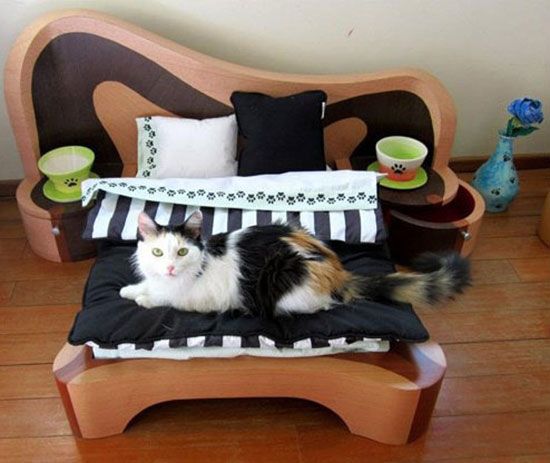 Как сделать кровать для кота своими руками.