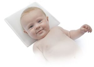 Нужна ли подушка новорождённому