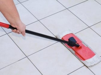 Отмыть грунтовку с плитки на полу