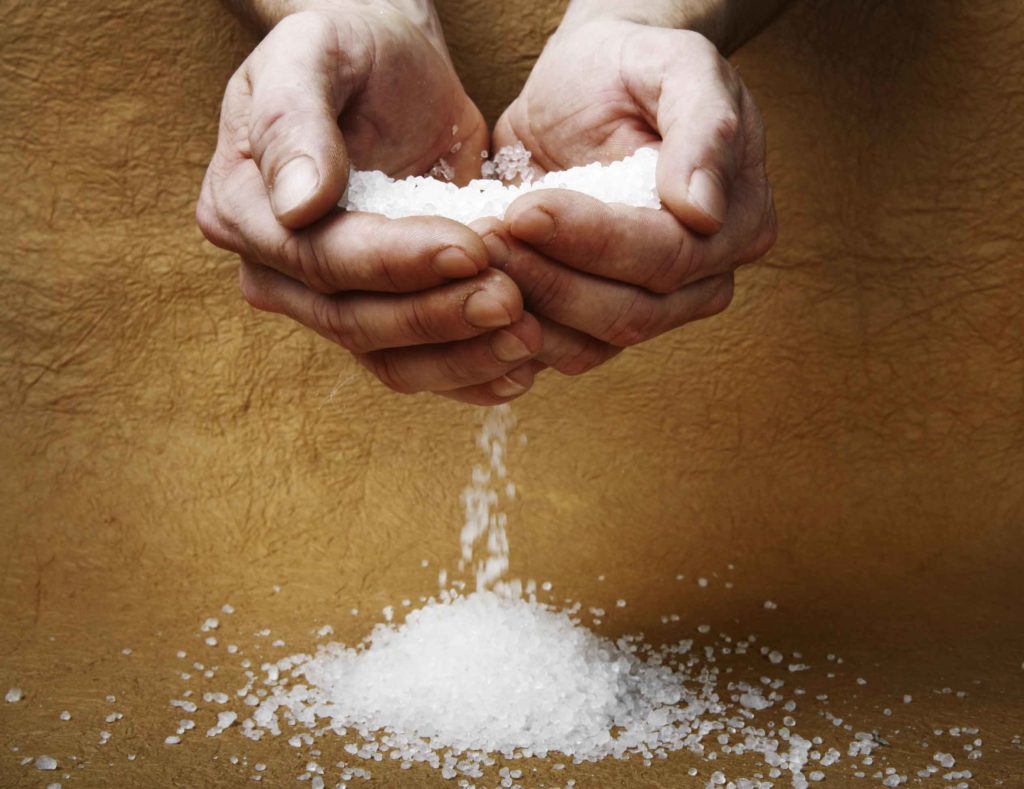 zagovor na sol na torgovlyu