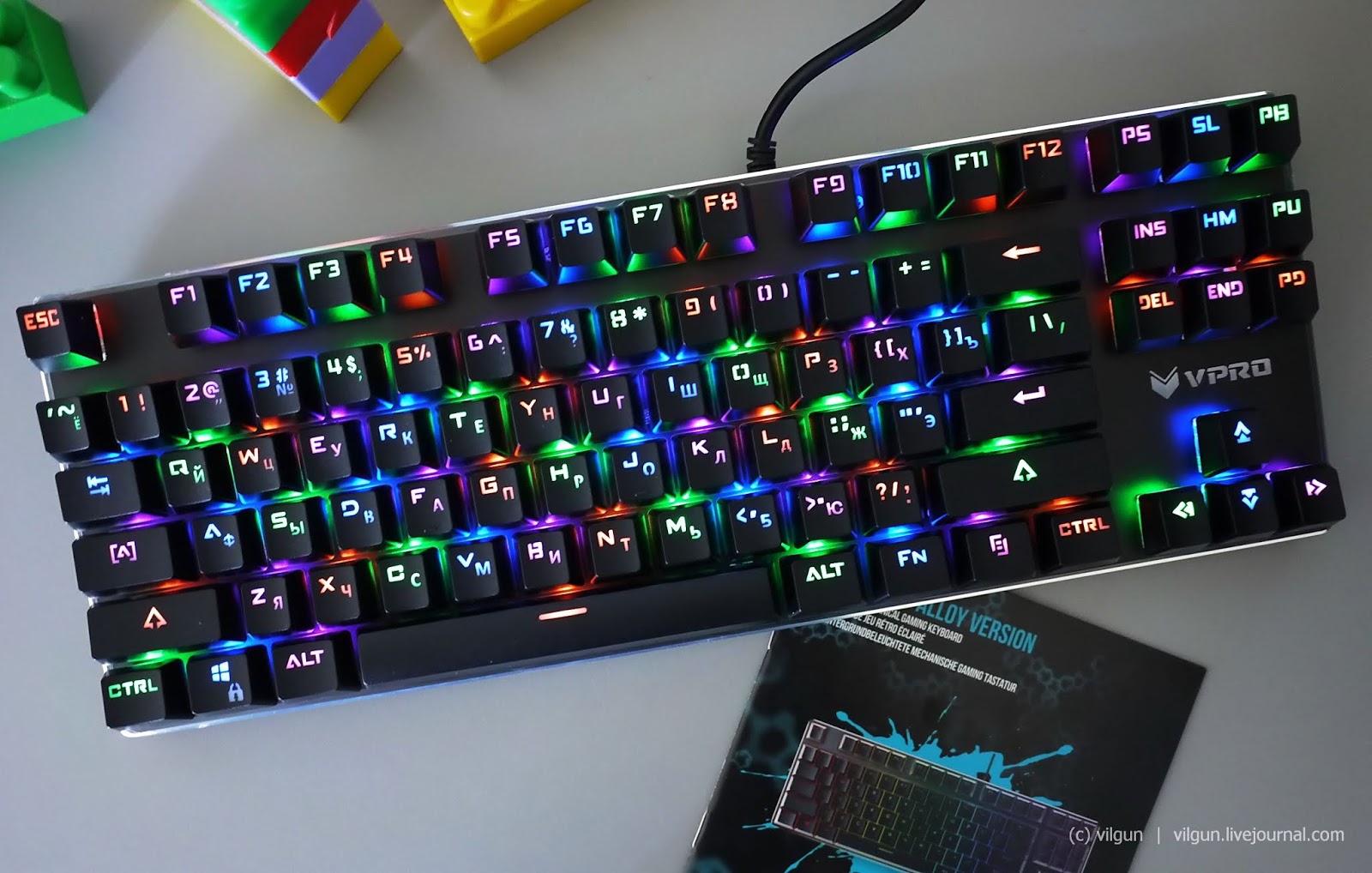 Тихая механическая клавиатура. Rapoo v500rgb Alloy Black USB. V500rgb Alloy клавиатура. Rapoo vpro v500 RGB Alloy Version. Rapoo v700rgb Keyboard.