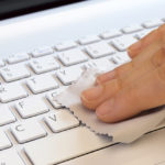 как почистить клавиатуру ноутбука