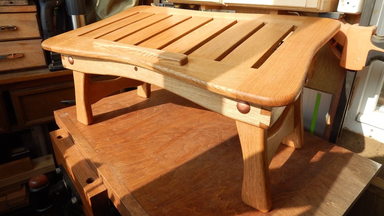 Варианты деревянных столиков