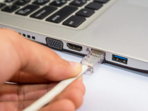 Как подключить ноутбук к ноутбуку через LAN-порт