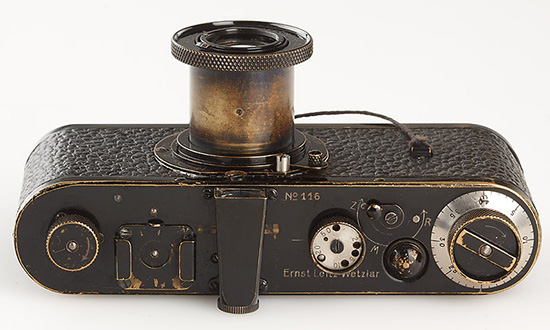 Leica-0-Series-camera-top
