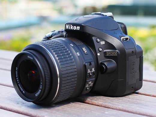 Nikon D5200.