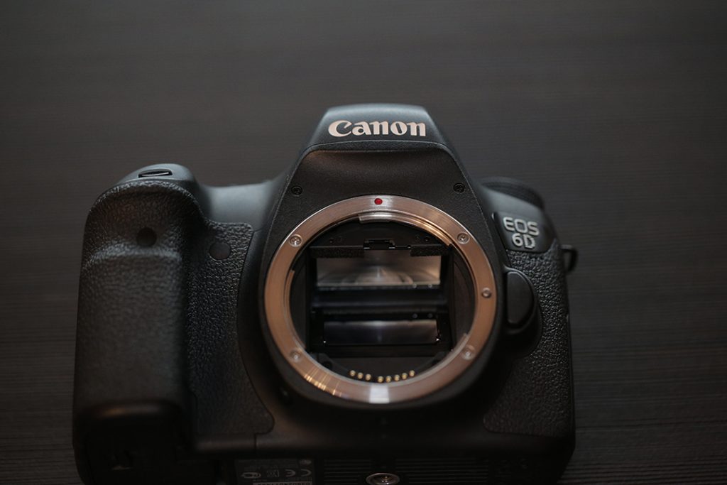 Canon EOS 6D Body.